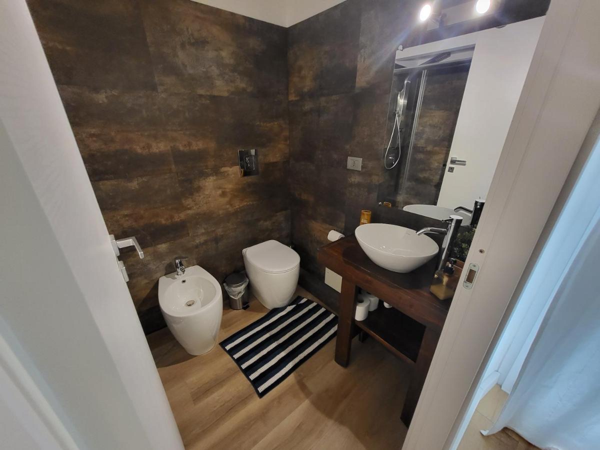 Bed and Breakfast Living Cagliari Marina Exterior foto
